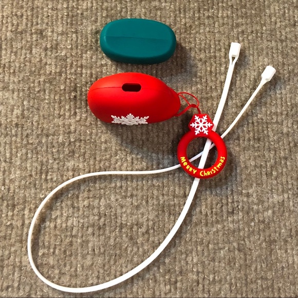 AirPod 🎄 Case - Picture 5 of 6